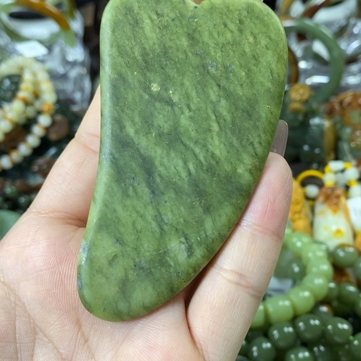 蛇纹石玉刮板板未镶嵌汶****)