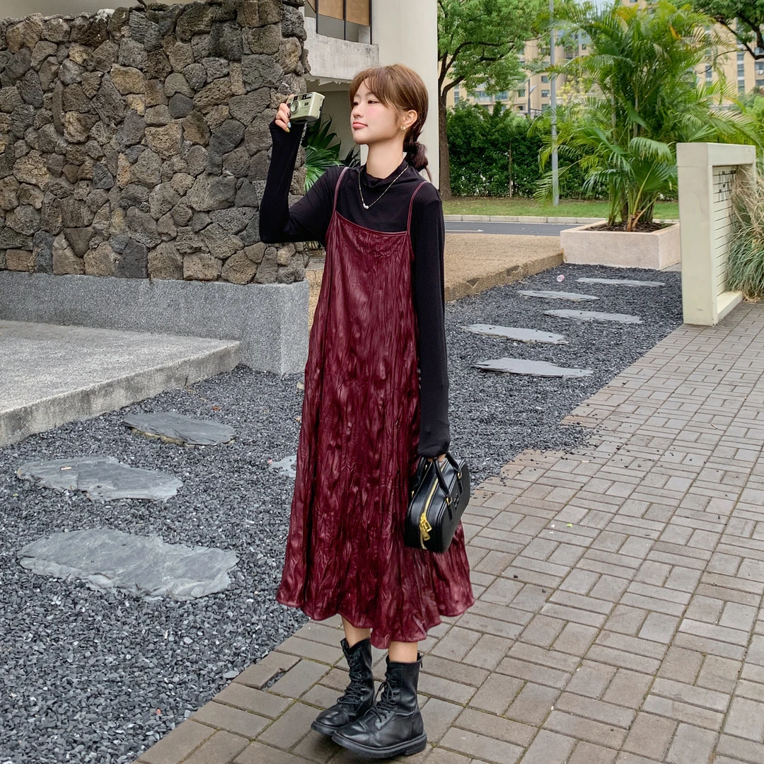 又a又飒安可拉红皮衣吊带连衣裙套装裙女春季高级感别致独特穿搭