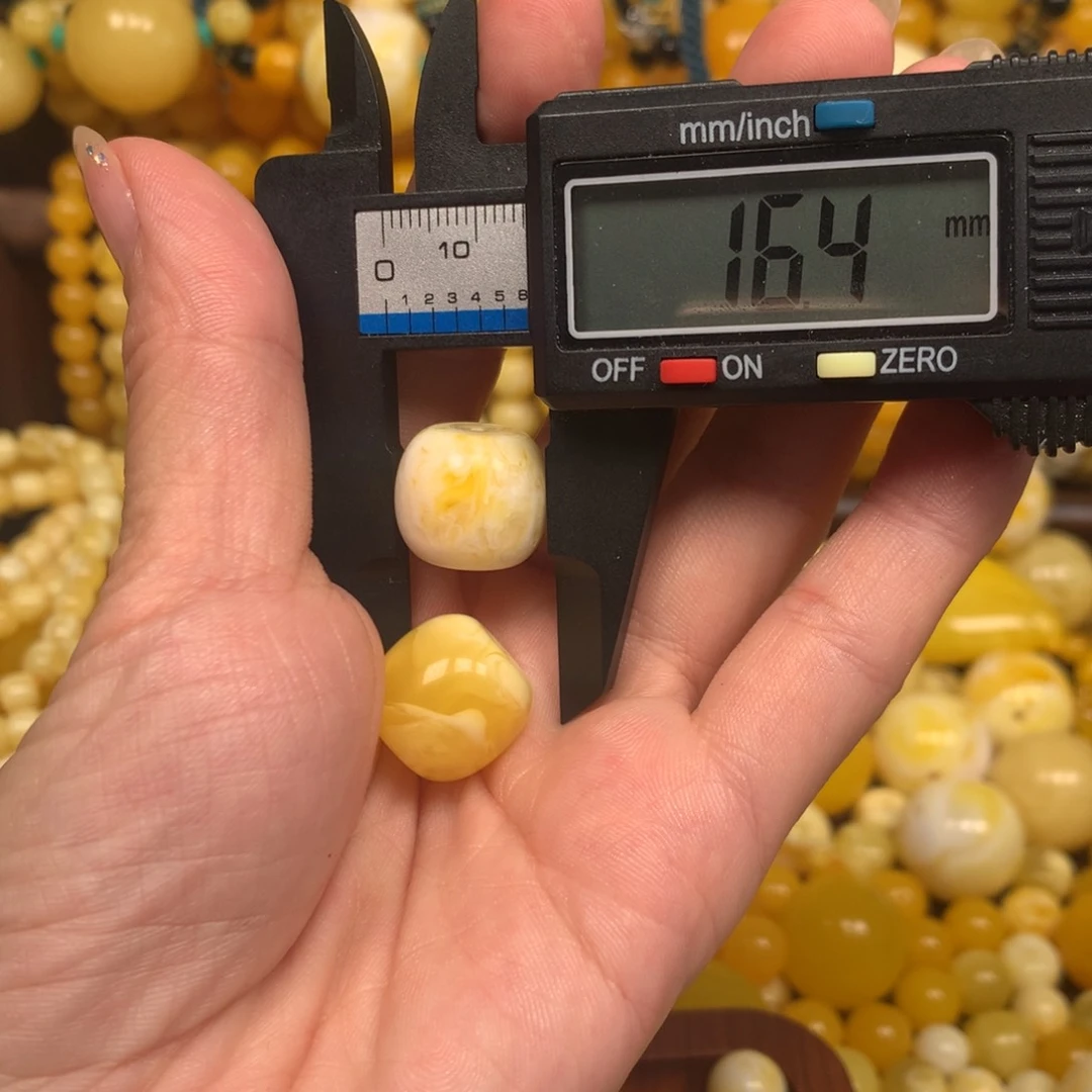无非金属仿琥珀6807
