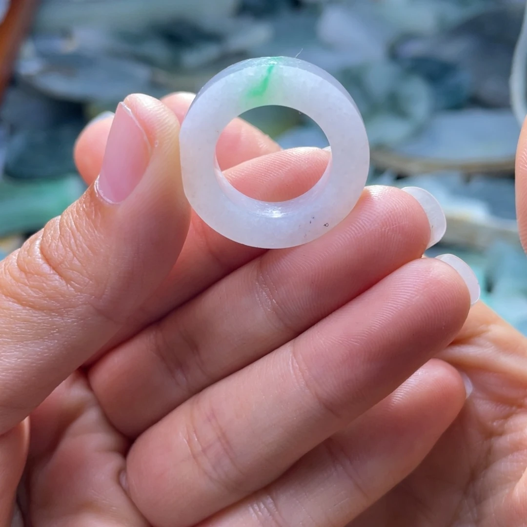 未镶嵌定制翡翠翡翠定制