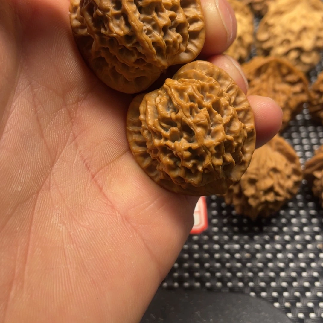 秦岭小王文玩核桃