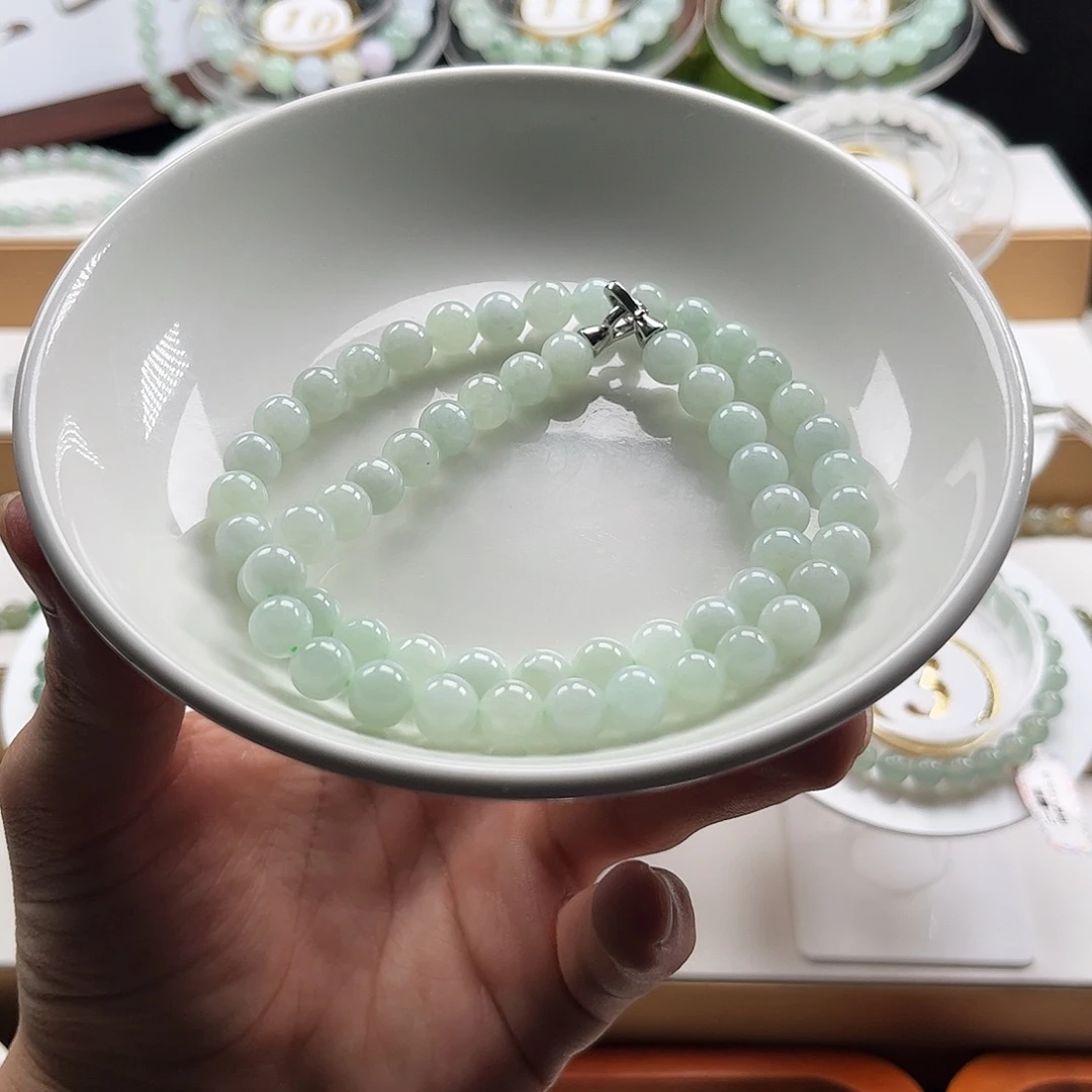 翡翠未镶嵌手链卡7.7