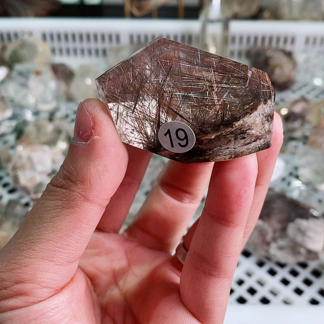 【闪购商品】水晶车挂未镶嵌周天然水晶原石