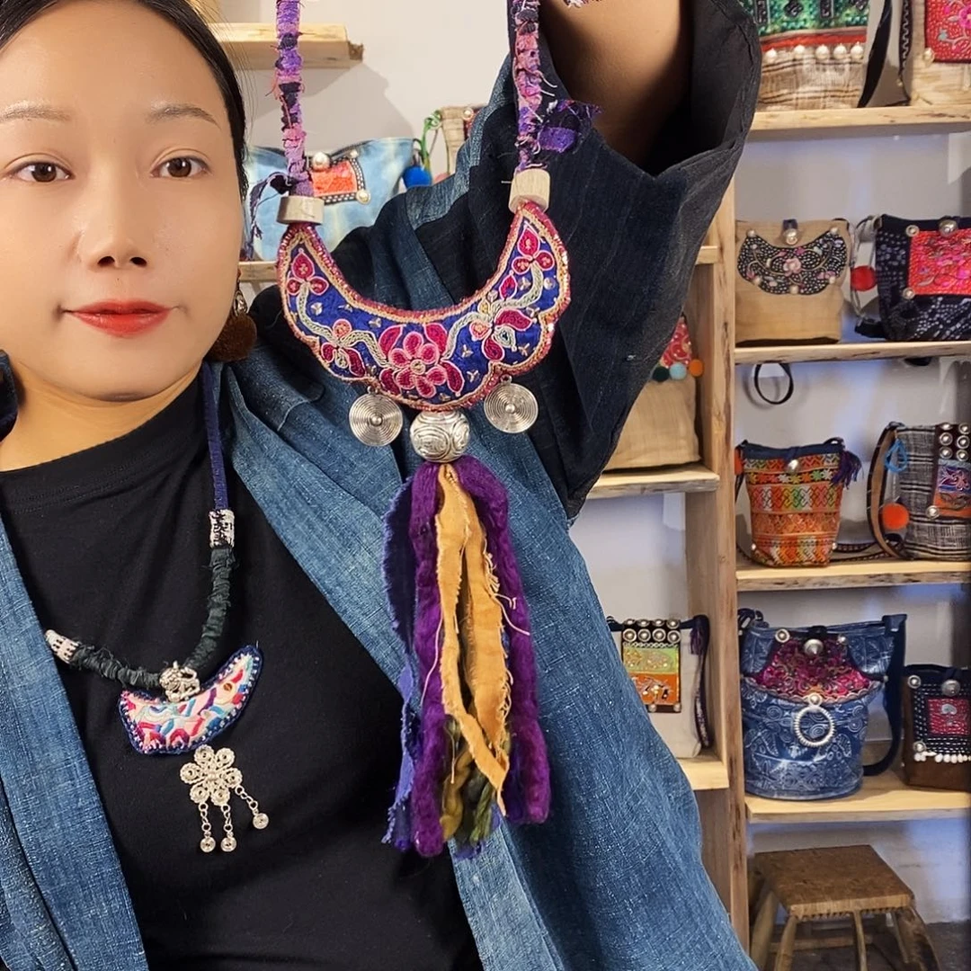 织绣手工艺品制作项链
