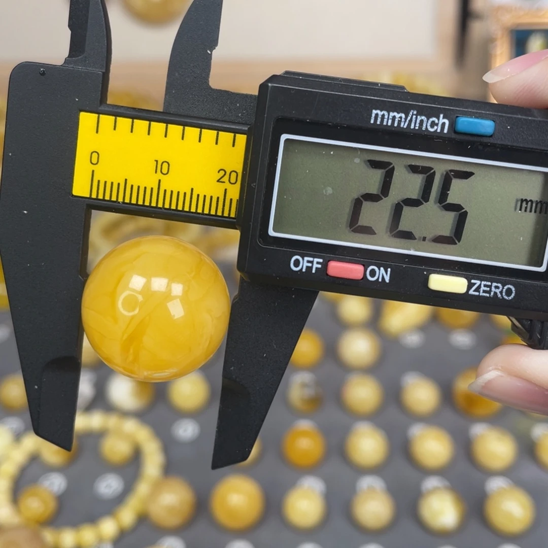 琥珀未镶嵌裸石80号