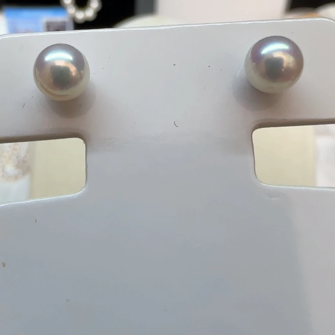 【闪购商品】银S925镶嵌淡水珍珠耳钉