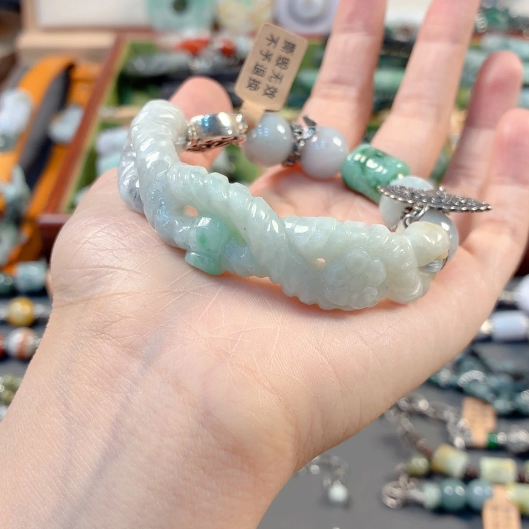 梵***8未镶嵌手链翡翠手串