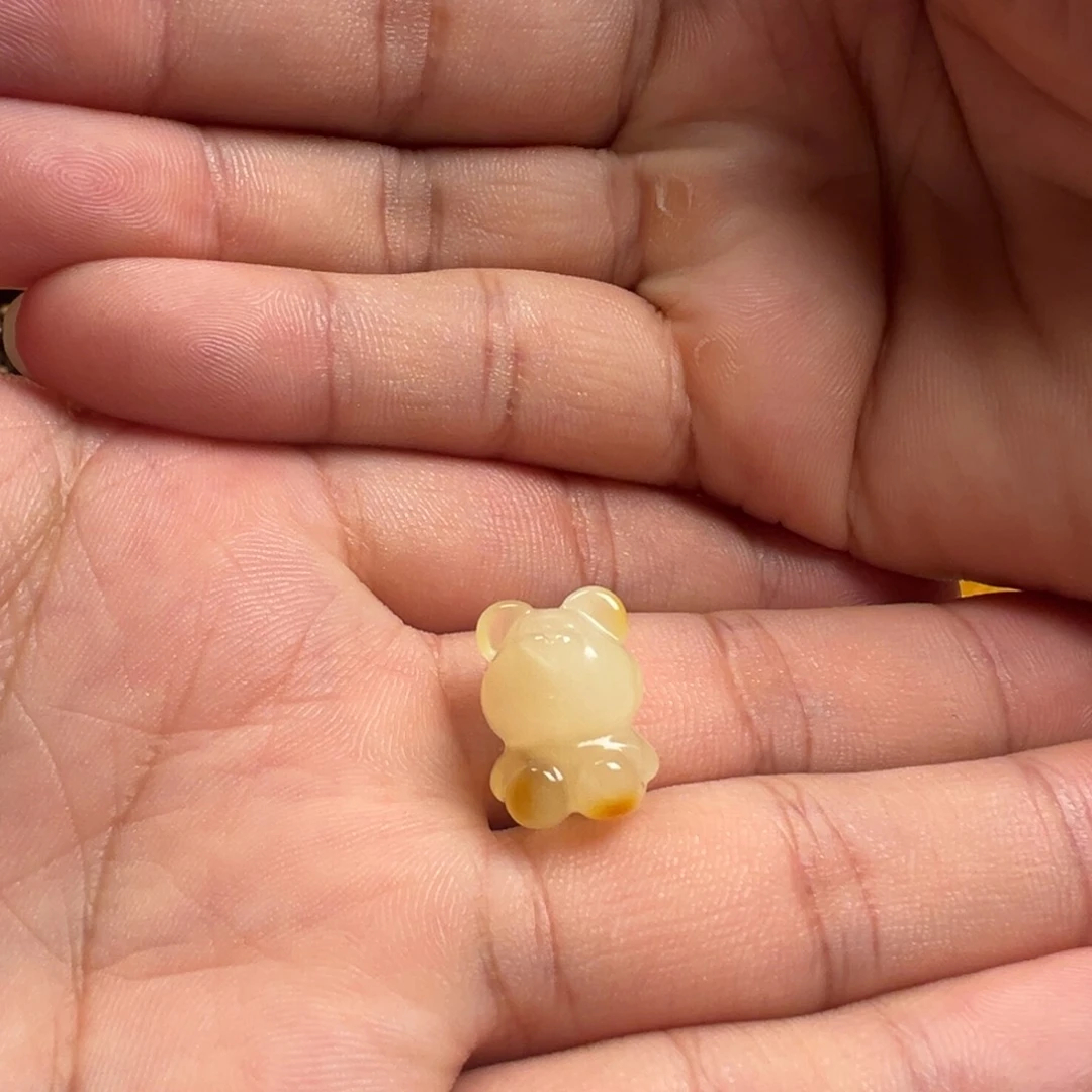 蜜蜡颈饰未镶嵌小熊提溜吊坠（打孔不退换）