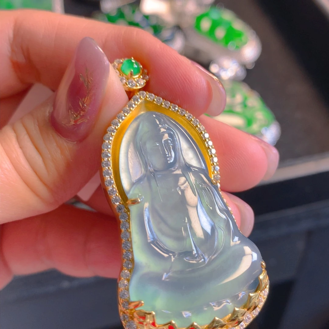 翡翠颈饰银S925镶嵌翡翠