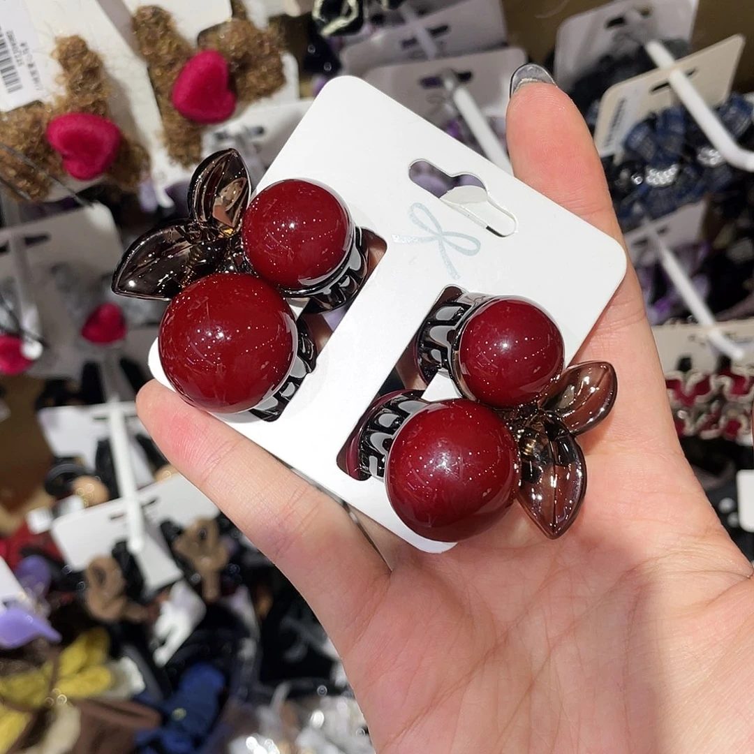 非金属红色樱桃刘海抓