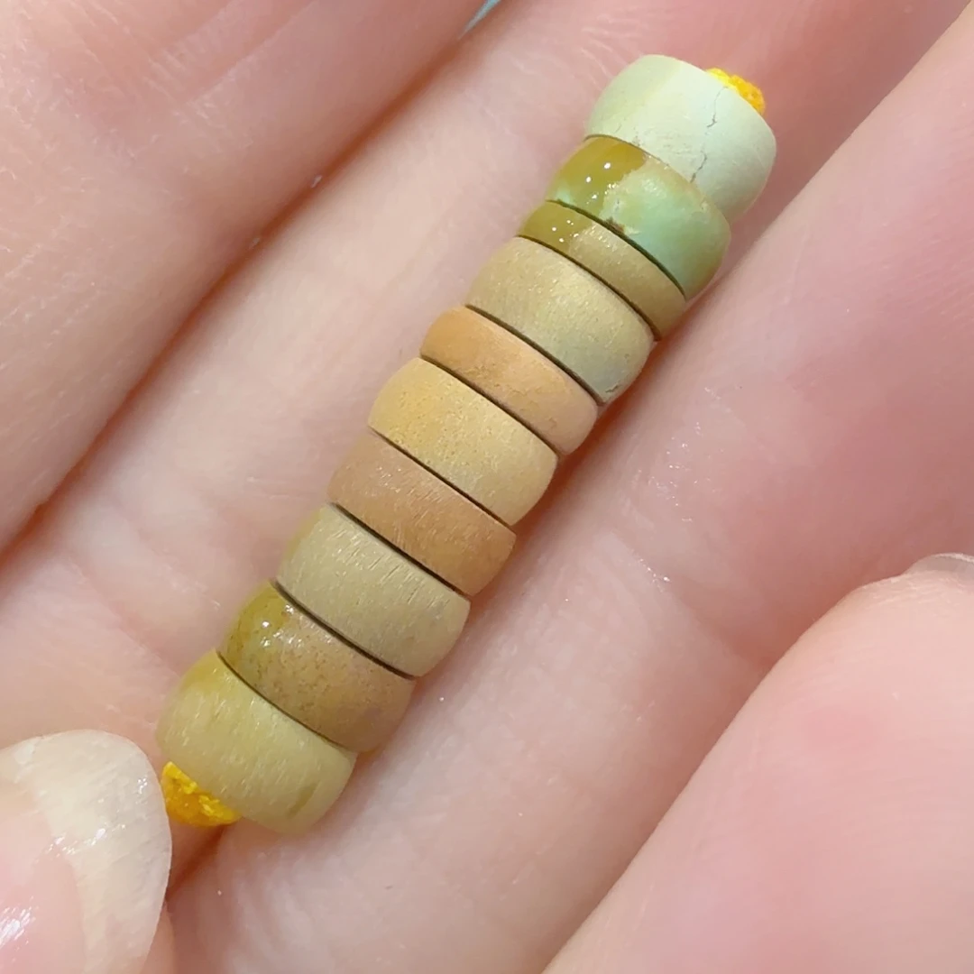 南红玛瑙未镶嵌珠宝奇石