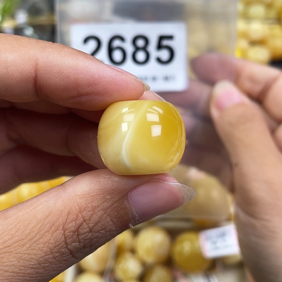 没***化琥珀未镶嵌珠宝奇石19.6