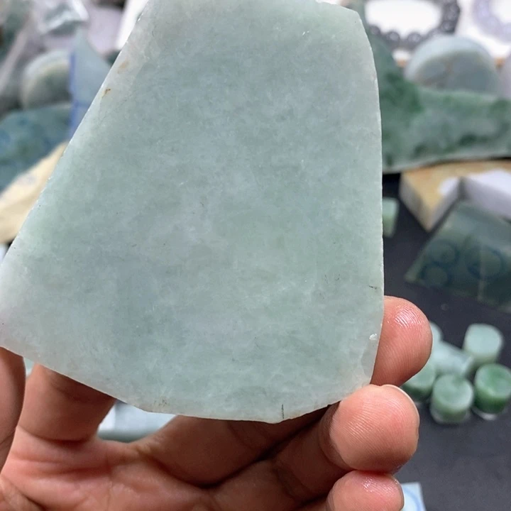 翡翠裸石毛料不包工