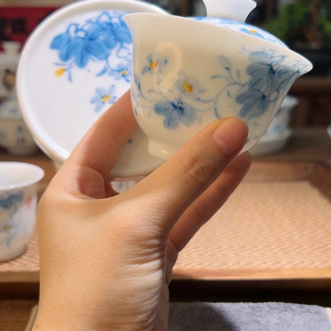 【闪购商品】高*毛手绘盖碗+盖置。