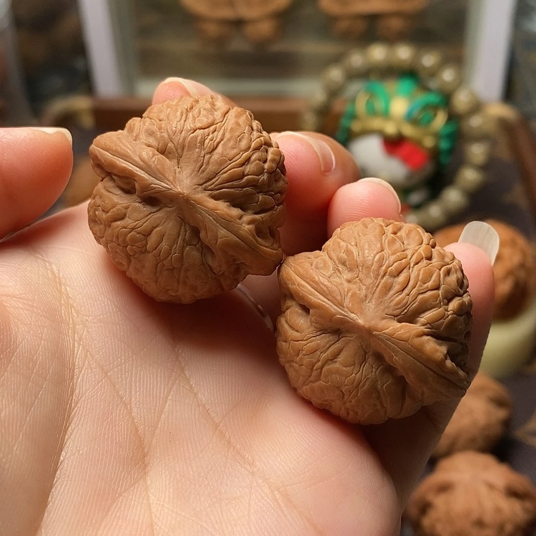 桃核把件全品乾隆磨32尺