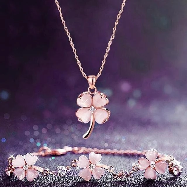 阿吉豆四叶草纯银项炼女夏轻奢小众2025新款七夕情人节生日礼物送