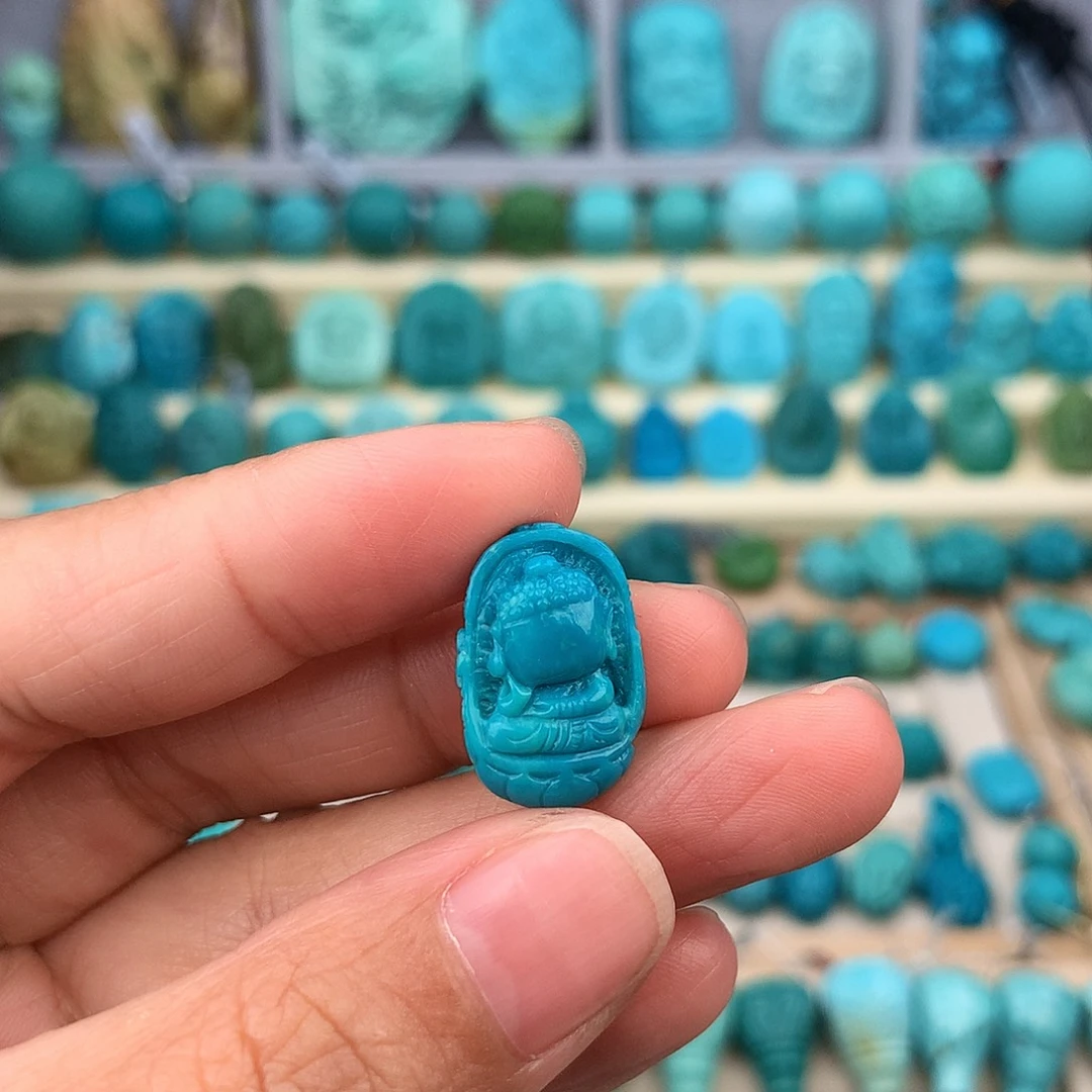 一***人未镶嵌绿松石珠宝奇石