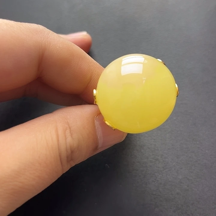 琥珀未镶嵌裸石戒指