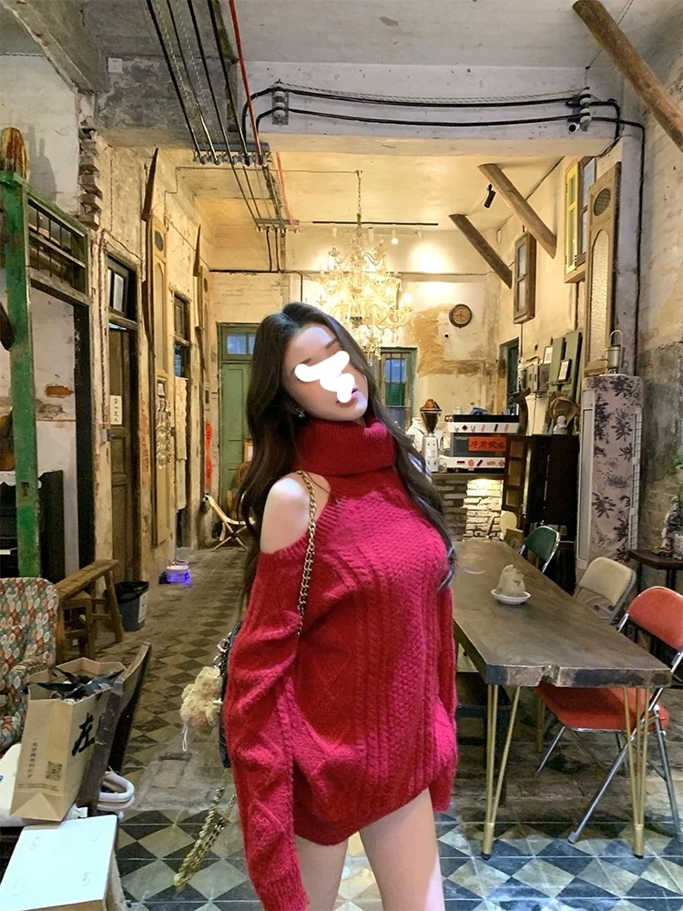 高领露背套头毛衣女秋冬纯欲宽松长袖露肩外穿针织衫上衣
