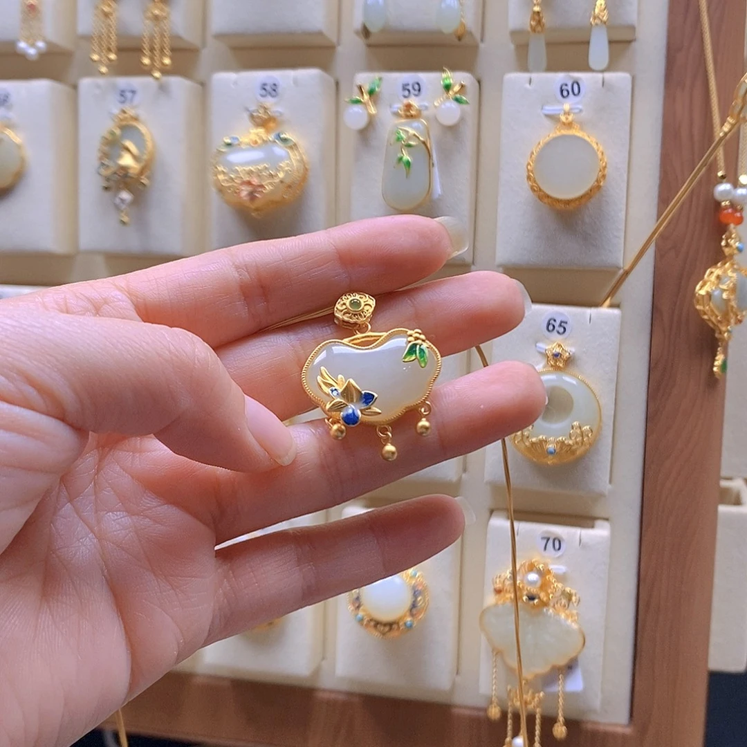 和田玉银S925镶嵌颈饰