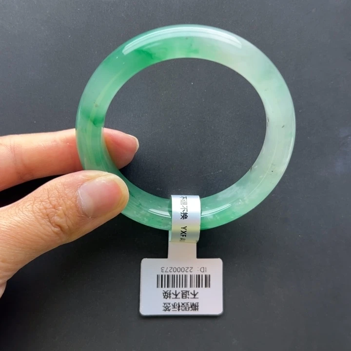 石英质玉未镶嵌手镯+玲玲55