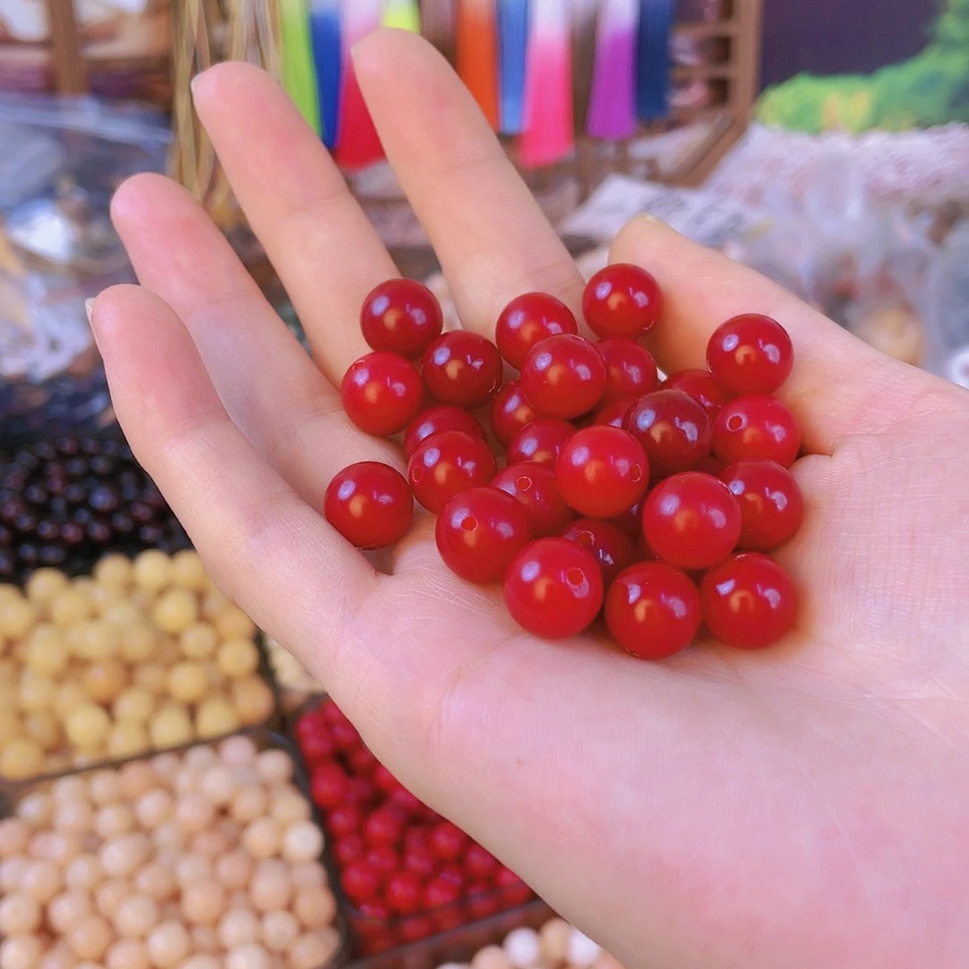 白玉菩提吊坠300颗。12mm红色