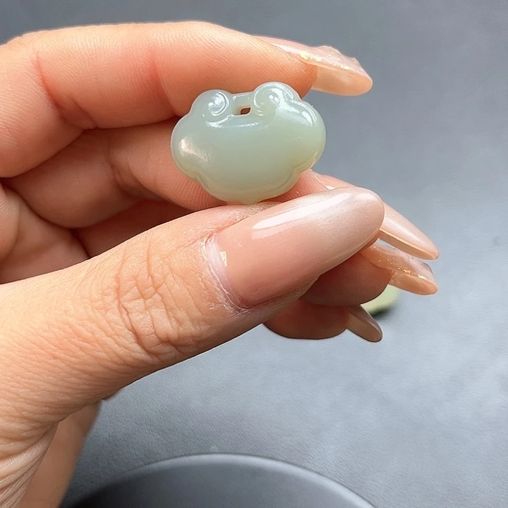 【闪购商品】颈饰未镶嵌和田玉