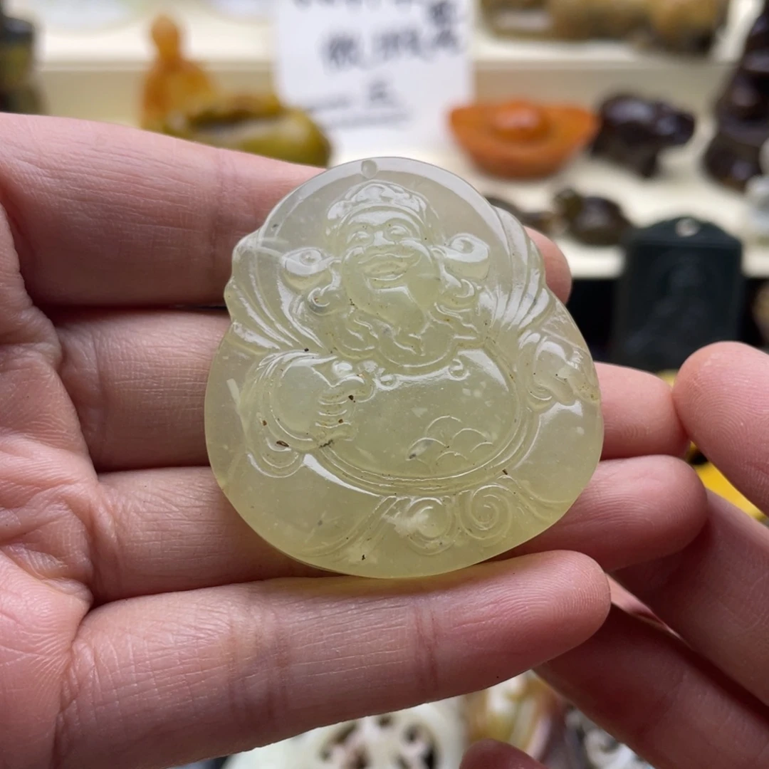 未镶嵌蛇纹石玉颈饰148