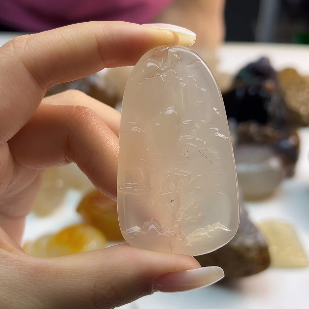 玛瑙/玉髓未镶嵌颈饰