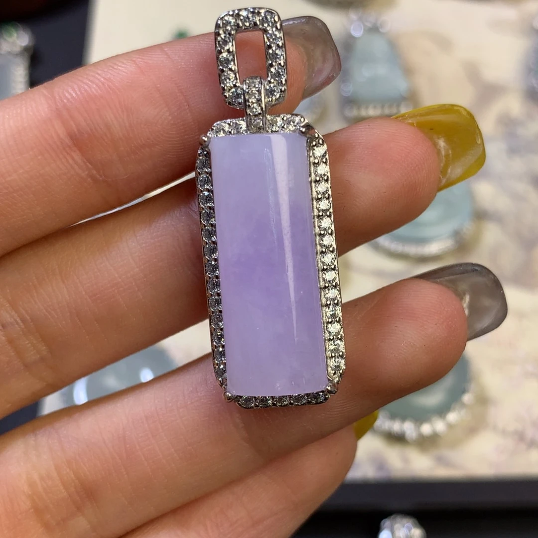 翡翠银S925镶嵌颈饰无事柱