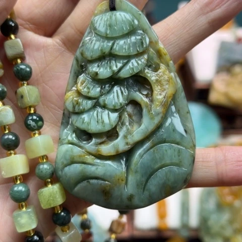 岫玉挂件未镶嵌挂件