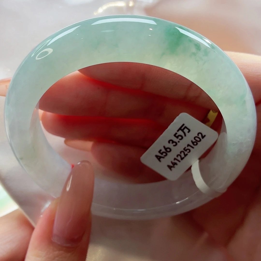 翡翠未镶嵌手镯22（52号）