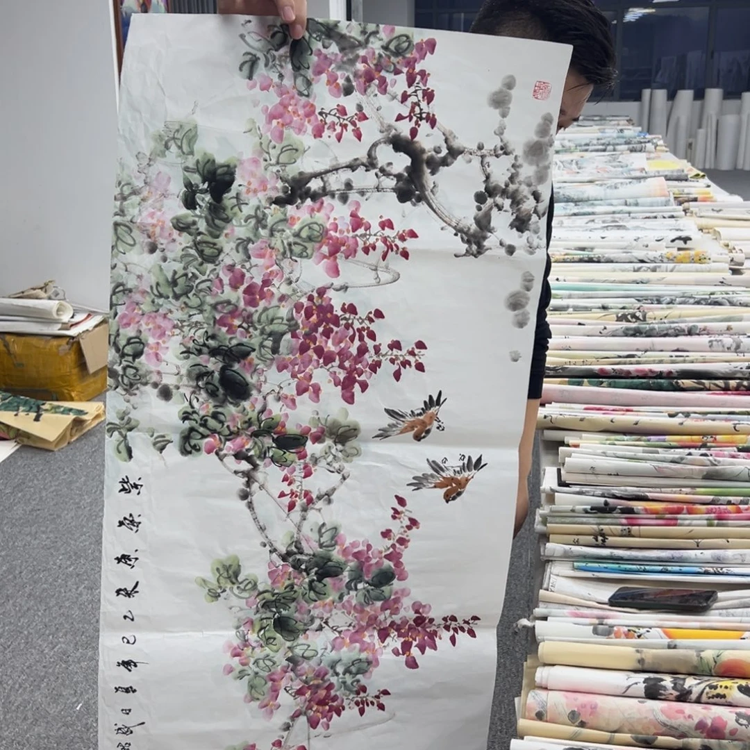 国画卖字画的小老板