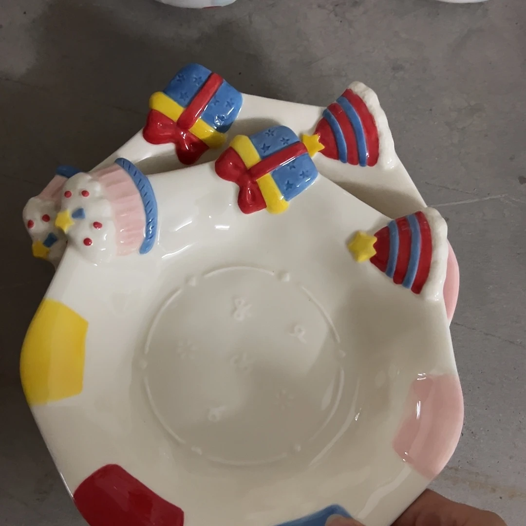 瓷微瑕圣诞盘两个