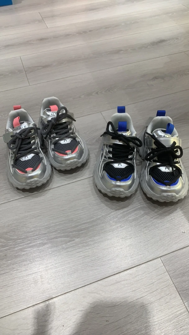 儿童运动休闲鞋时尚