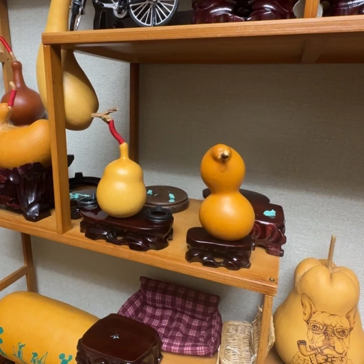 锦***李精品店老板在线为客户