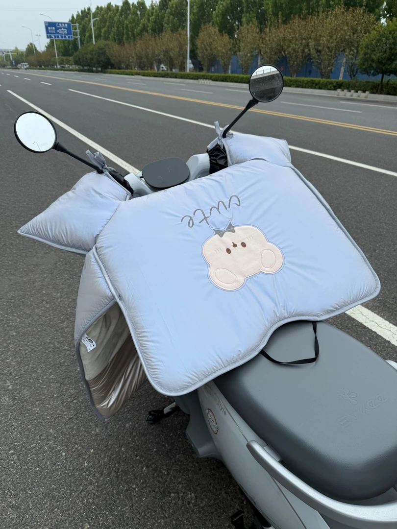 电动车挡风被冬季加绒加厚防雨水电瓶摩托车加大特厚新款四季通用