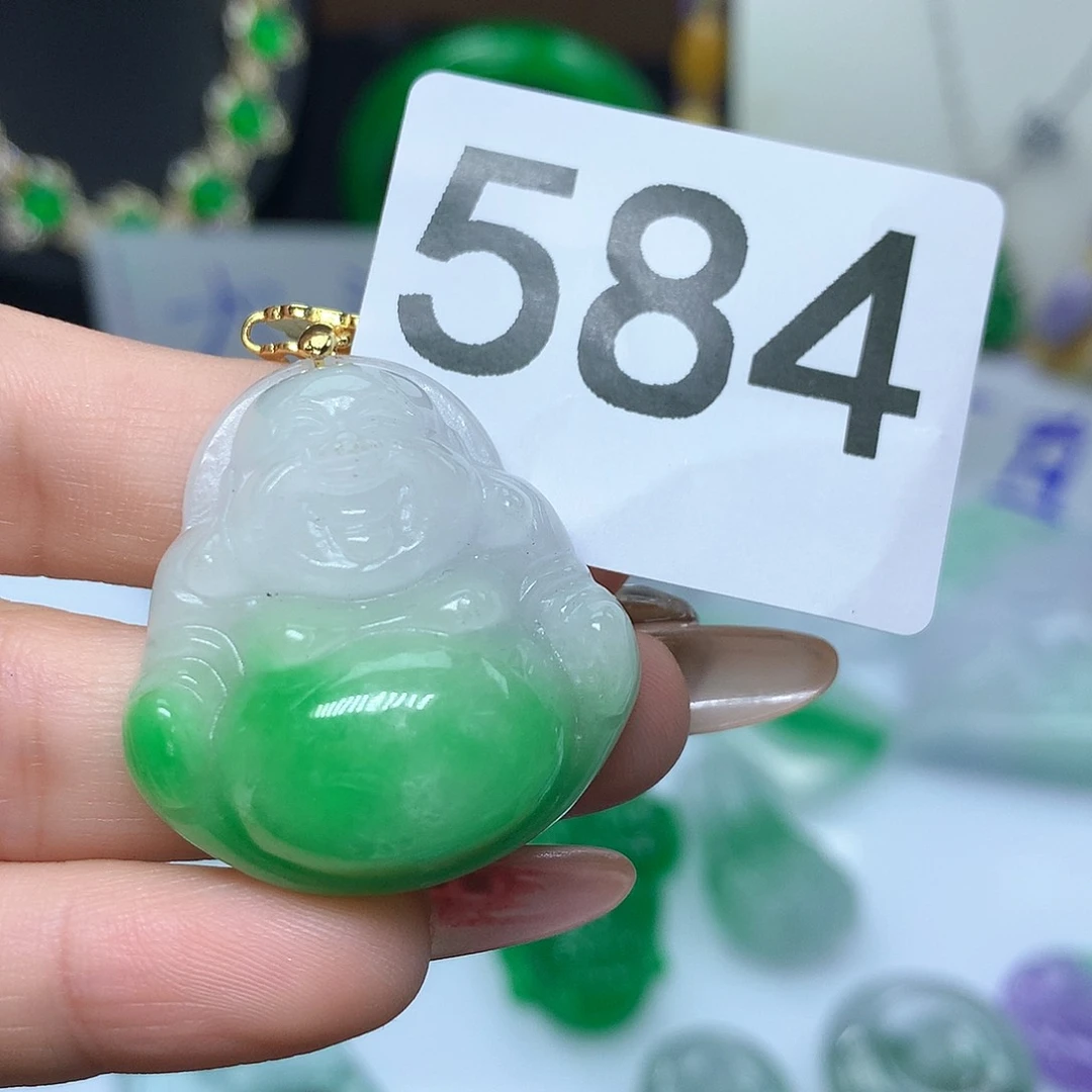 翡翠吊坠(赠链)未镶嵌