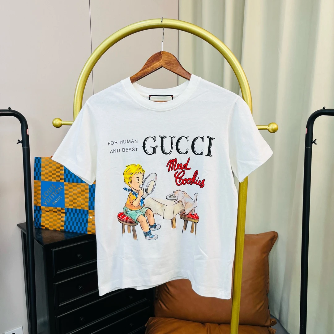 99新 GUCCI/古驰 白色人像短袖 S码 99新