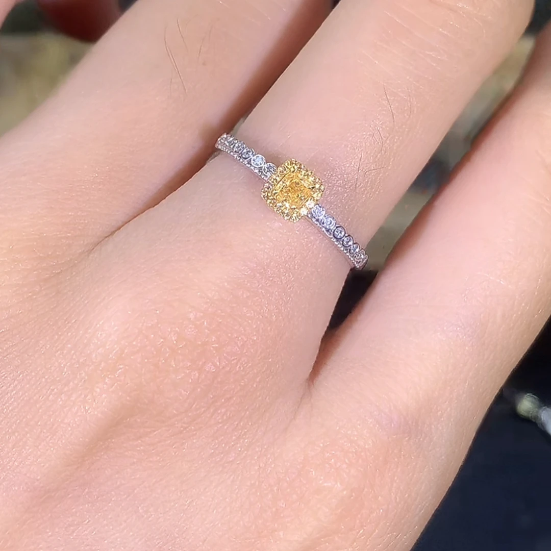 18k金橘钻戒指简约日常款