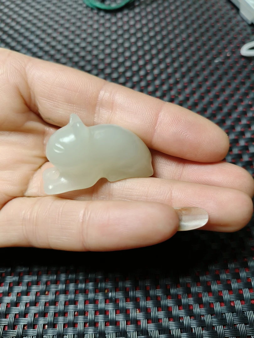 新疆和田玉白玉挂件