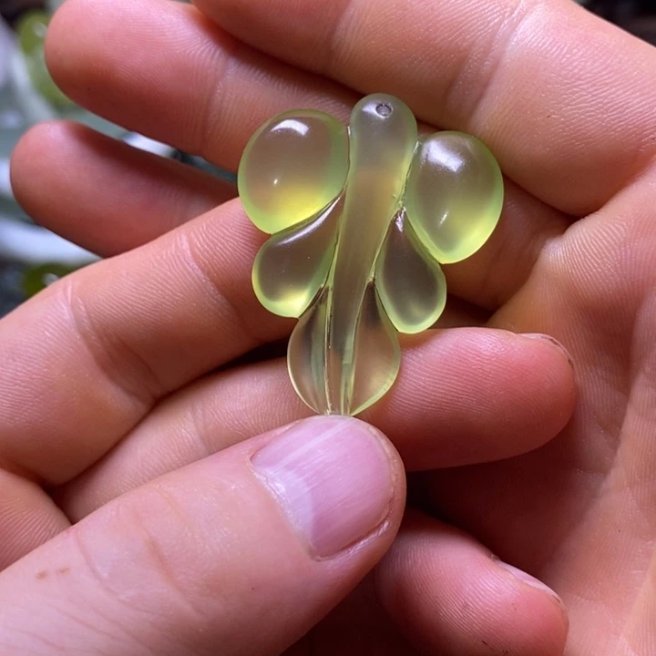 岫玉未镶嵌岫玉挂件