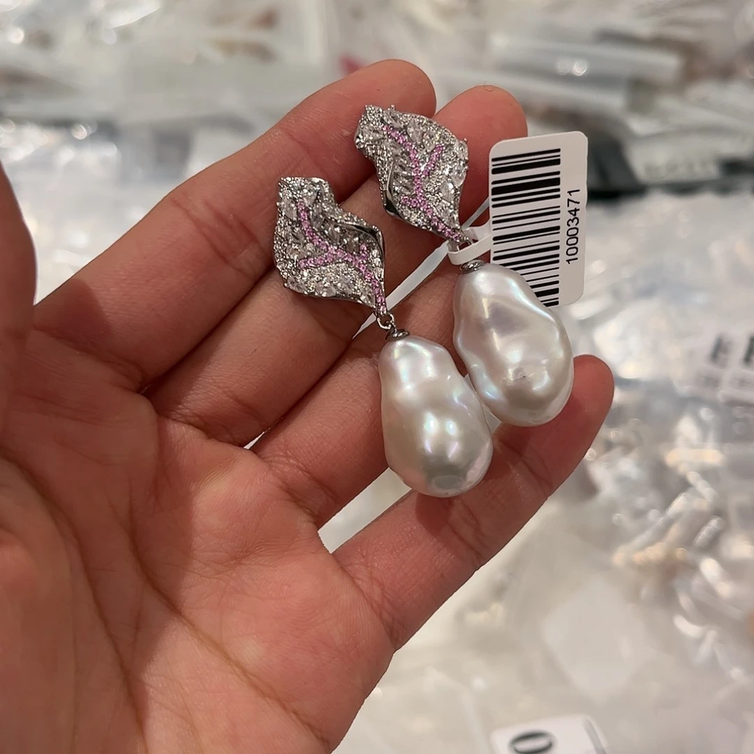 淡水珍珠耳饰合金