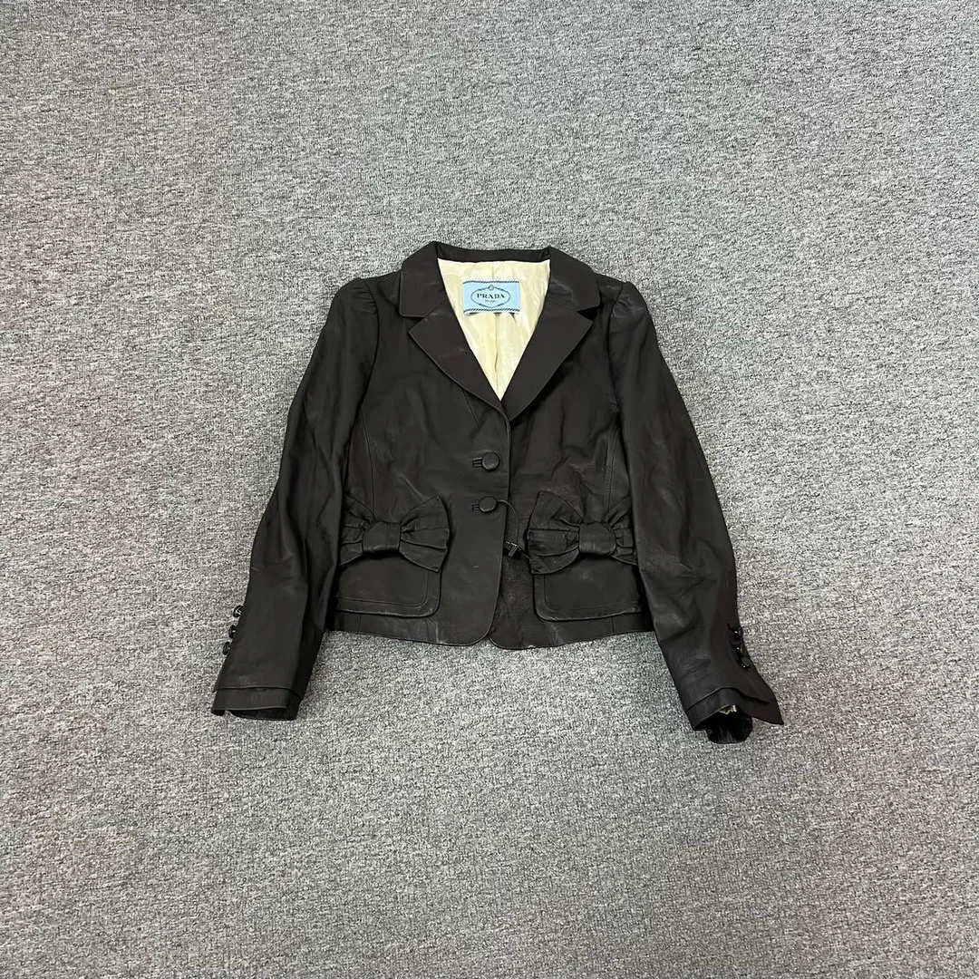 99新 Prada/普拉达 prada 皮衣 外套 40码