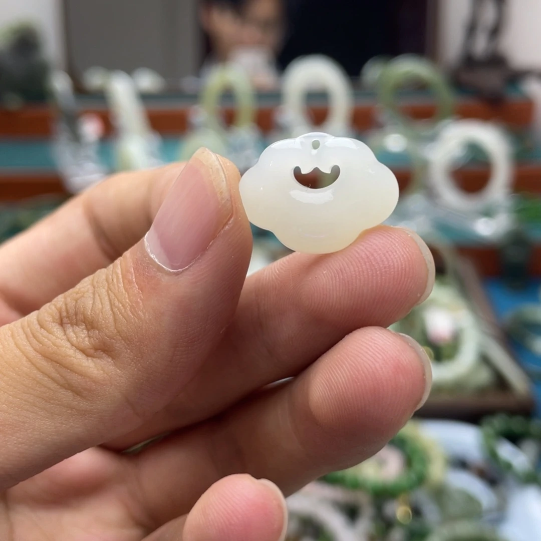 手链未镶嵌和田玉75