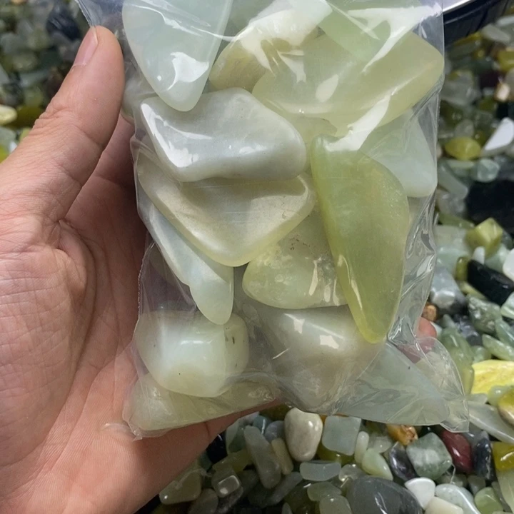 蛇纹石玉未镶嵌鱼缸石