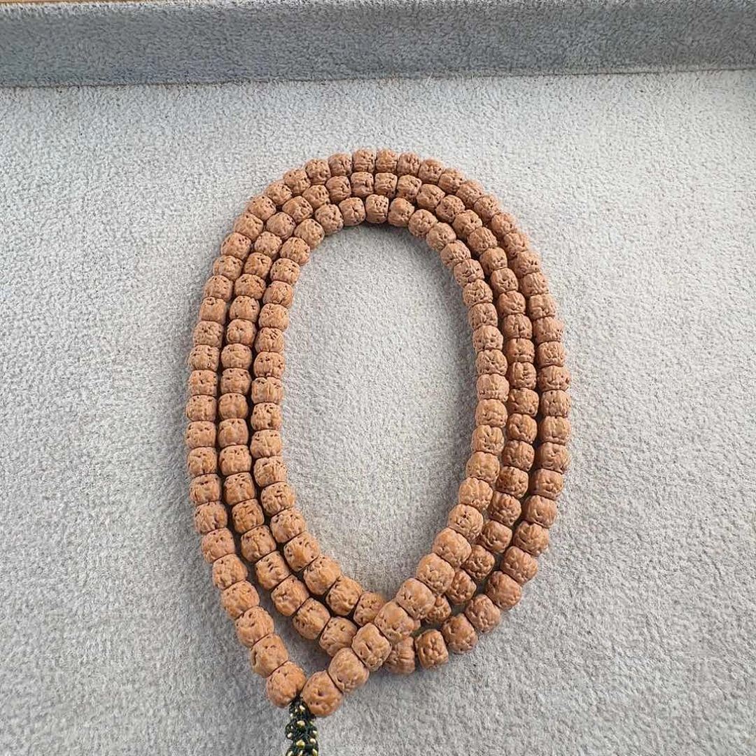 金刚菩提吊坠龙切佛手