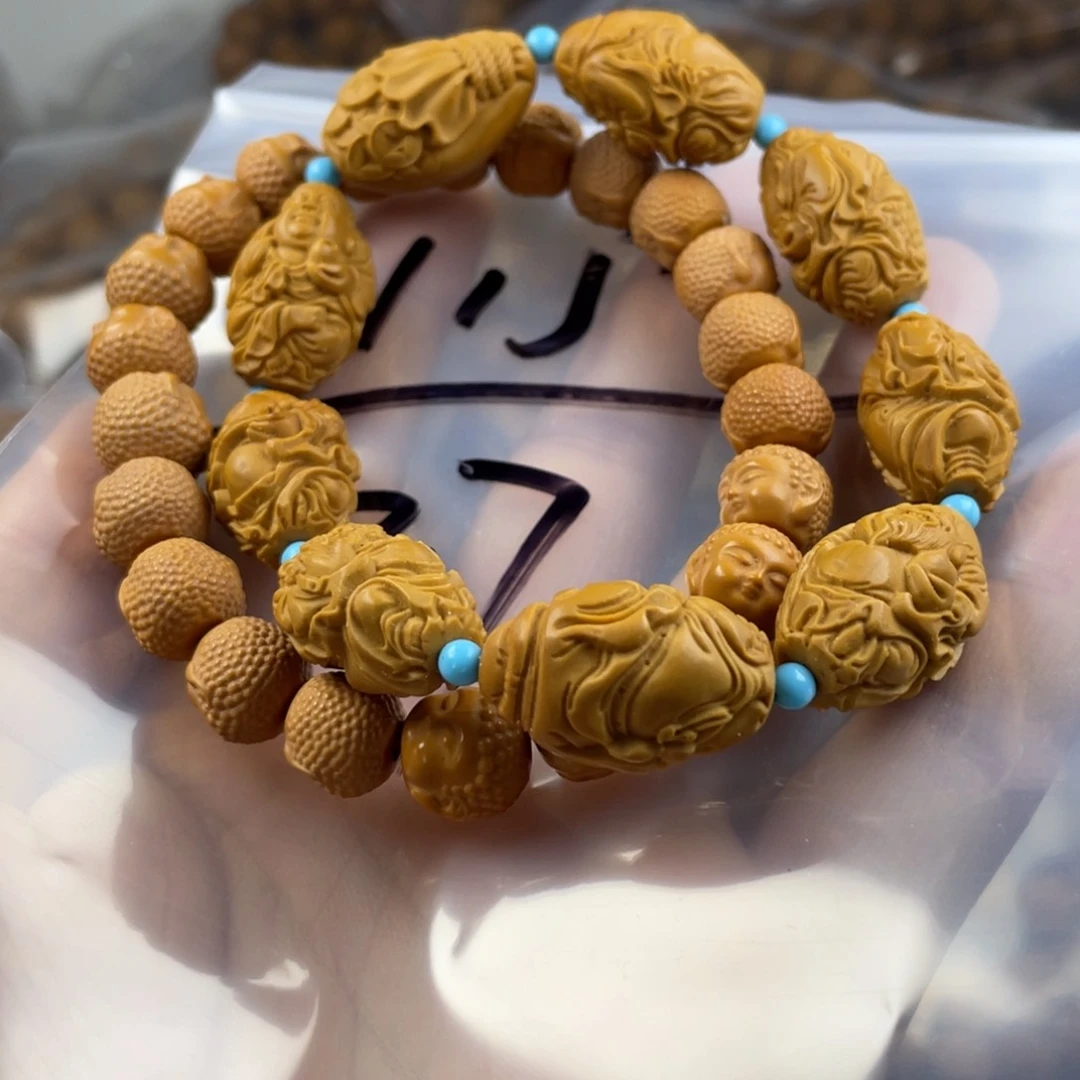 猴头核桃吊坠相**缘没事儿不