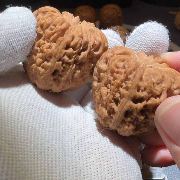 吊坠文玩核桃南疆