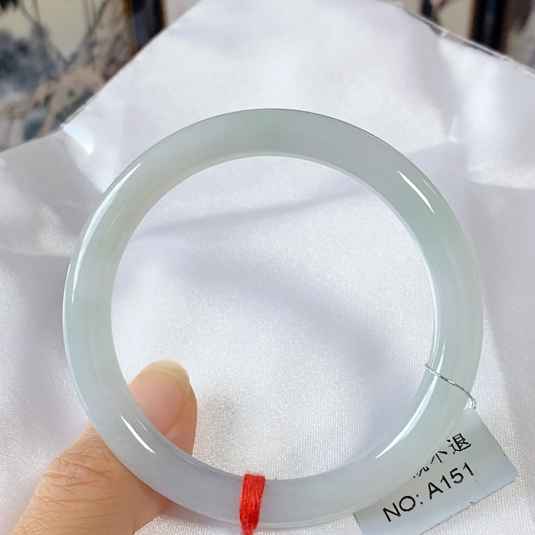 翡翠未镶嵌手镯手镯